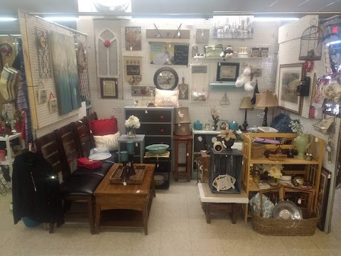 Peters Park Flea Market