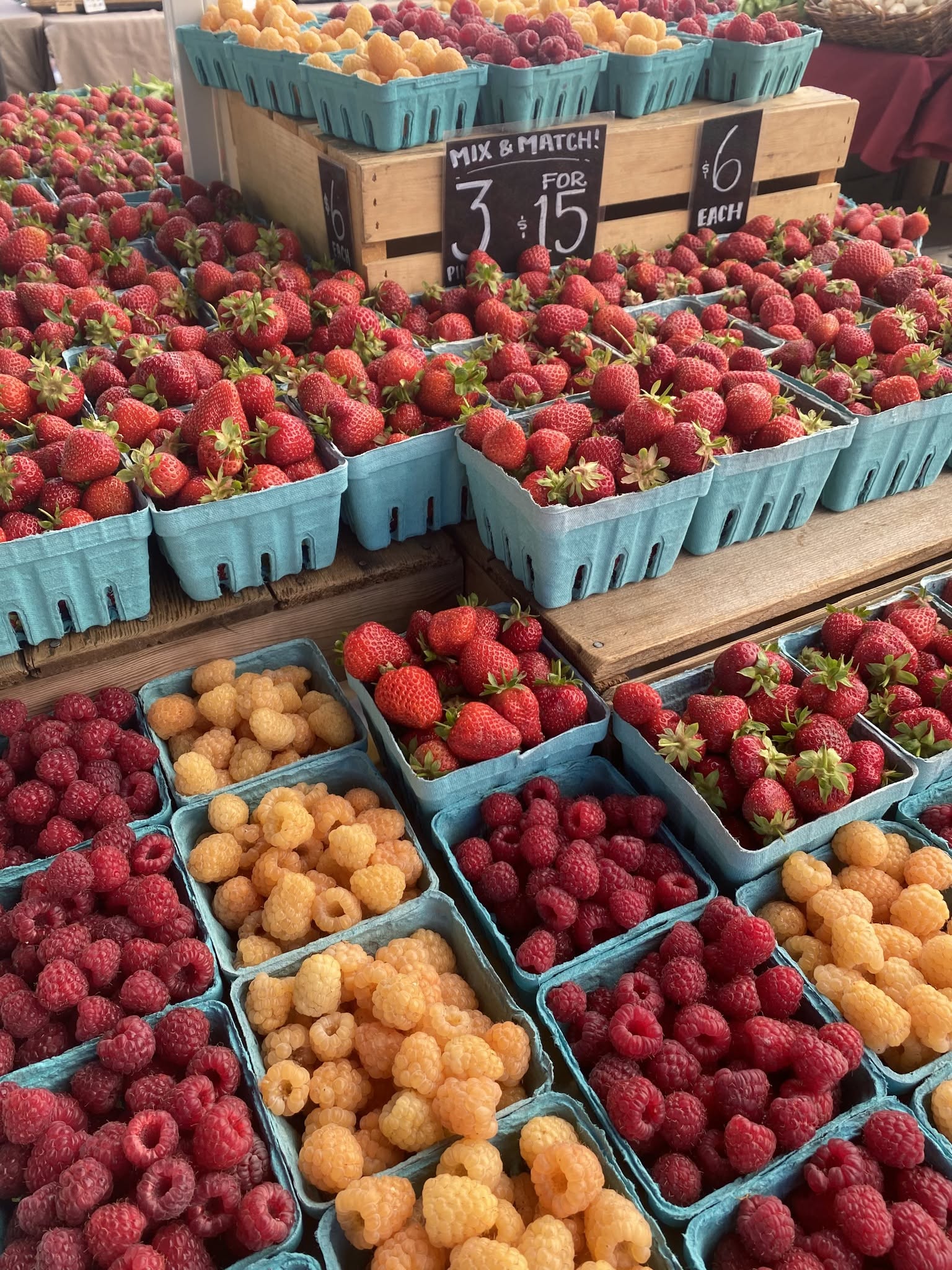 Lane County Farmers Market