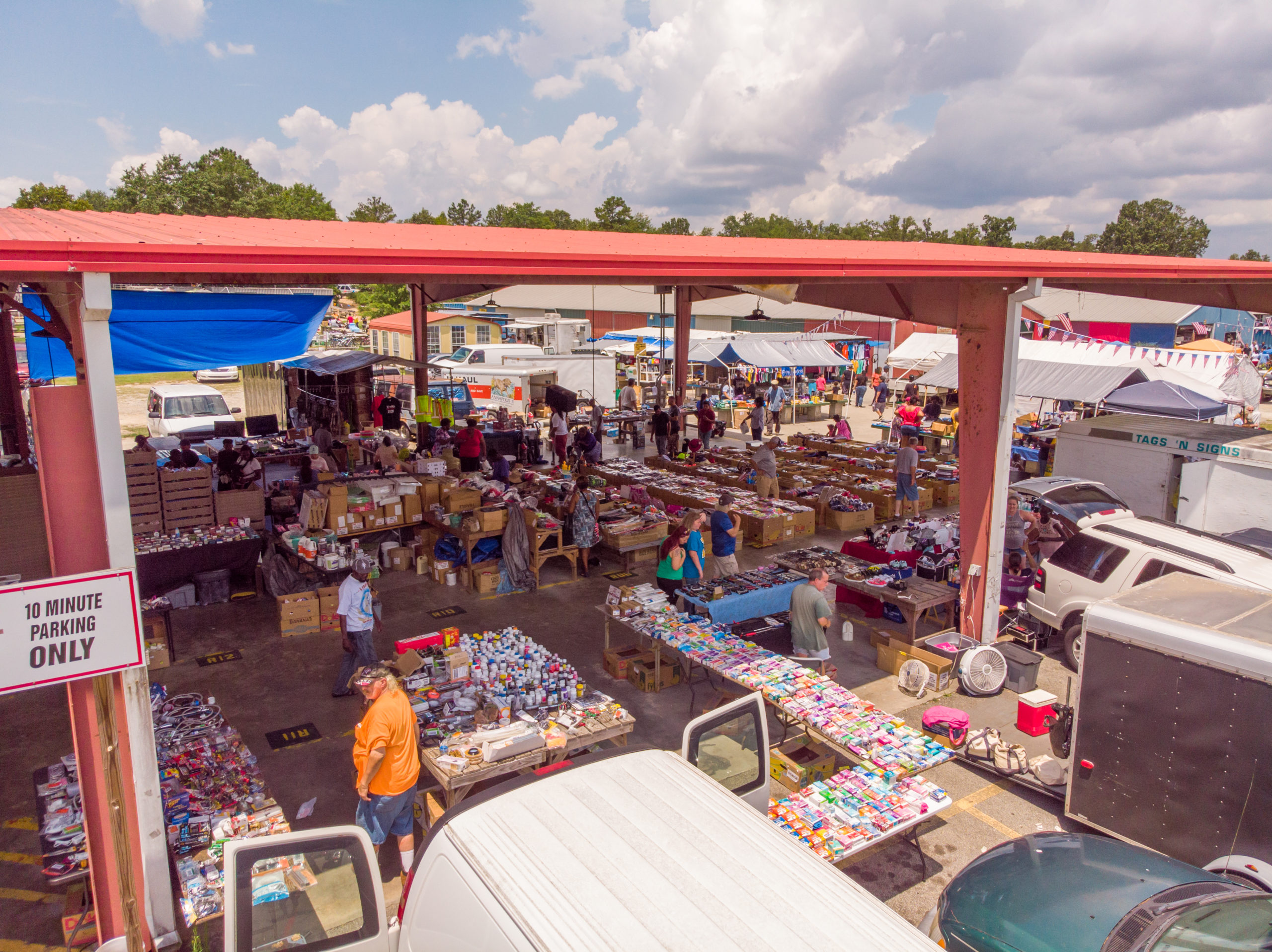 Smiley's Flea Market