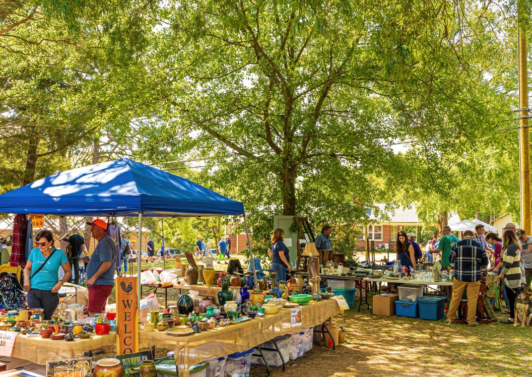 Oilton Flea and Farmer's Market