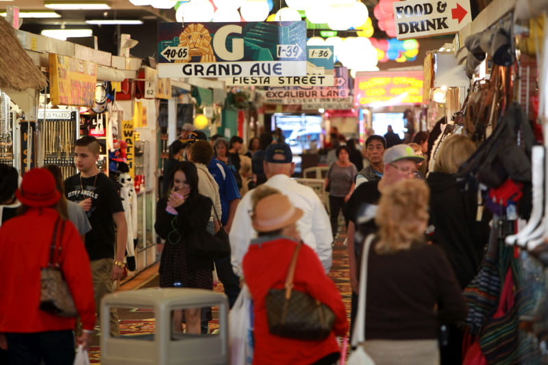 Fantastic Indoor Swap Meet