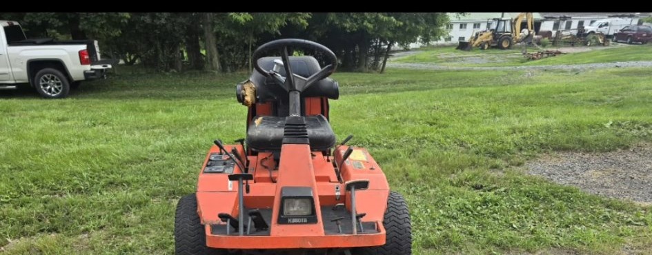 Kubota riding mower at the Bryncoed farm equipment dispersal site.