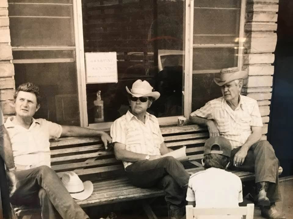 County Line Sale Barn