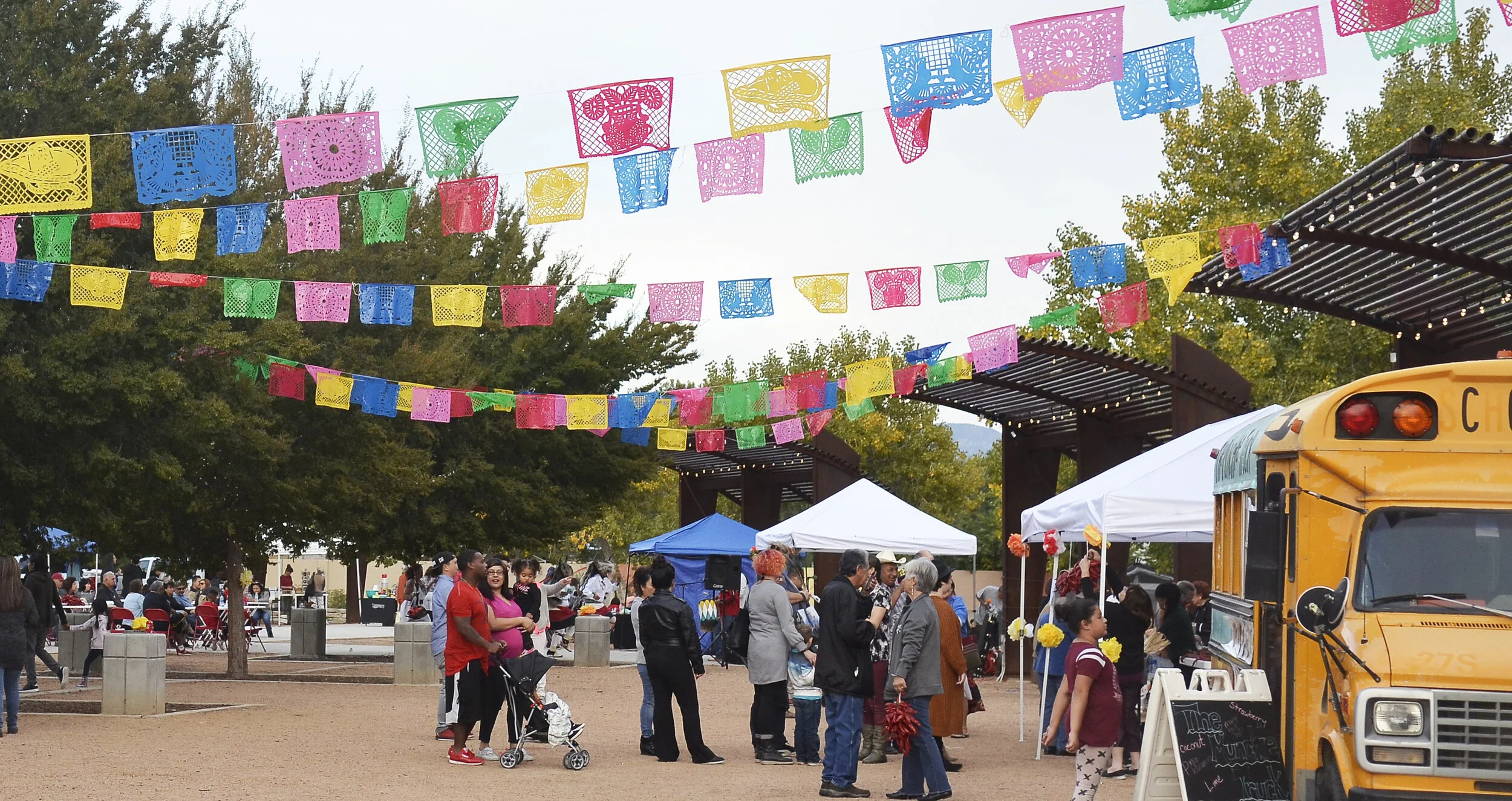 La Familia Growers Market
