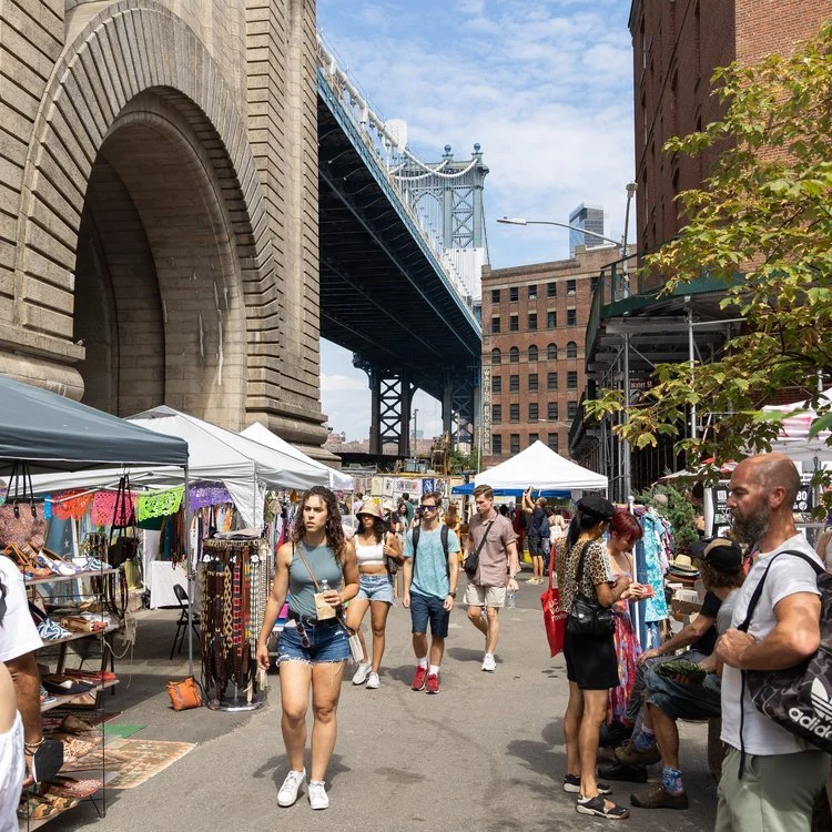 Brooklyn Flea (DUMBO Archway)