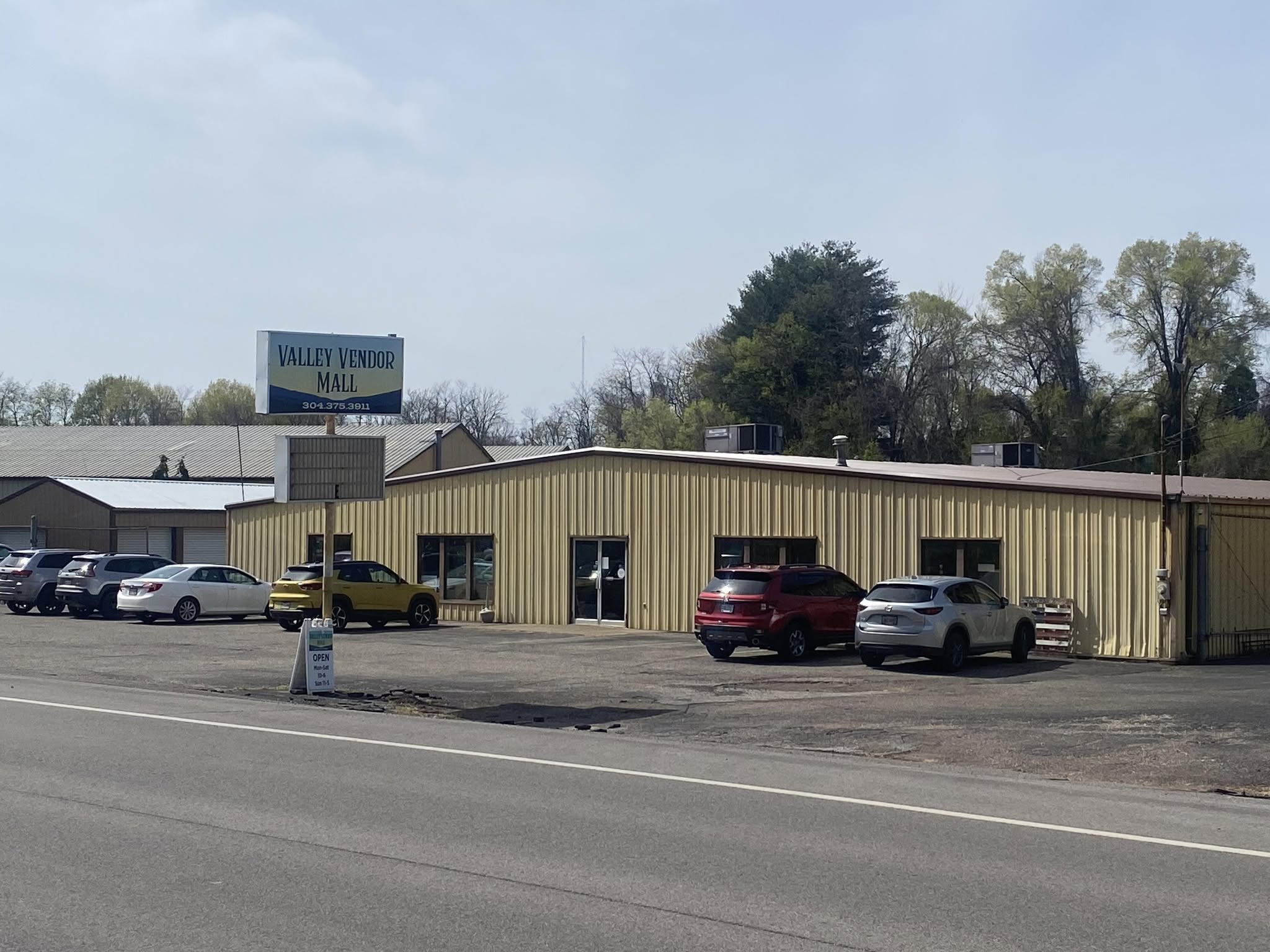 Valley Vendor Mall