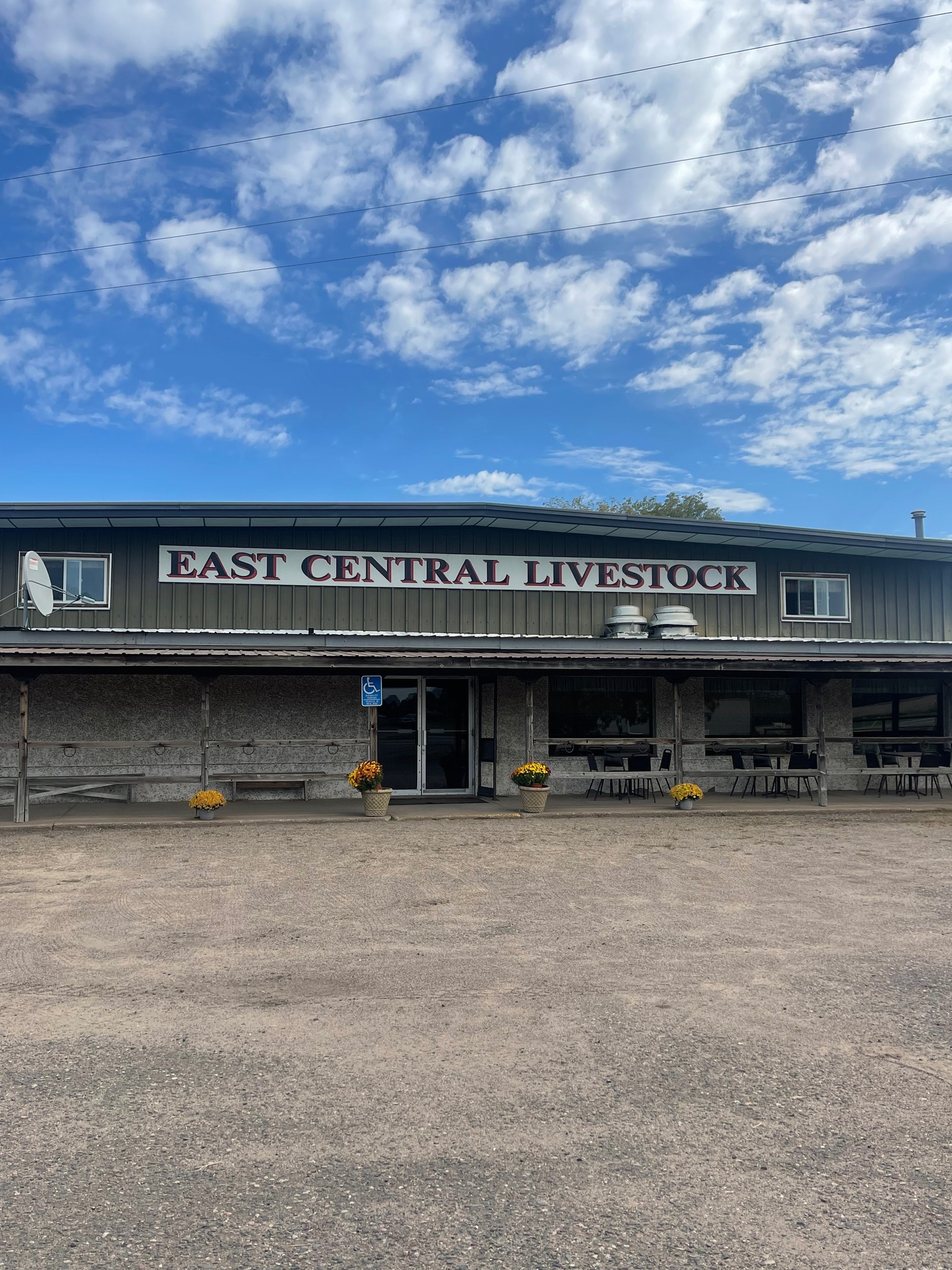 East Central Livestock Sales